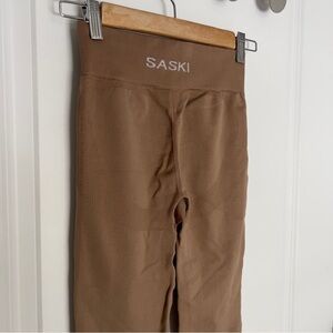 Saski Collection Tan Leggings  size XS